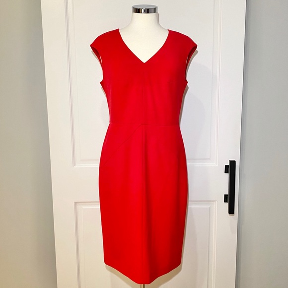 Ellen Tracy Dresses & Skirts - Ellen Tracy Red Sheath Dress